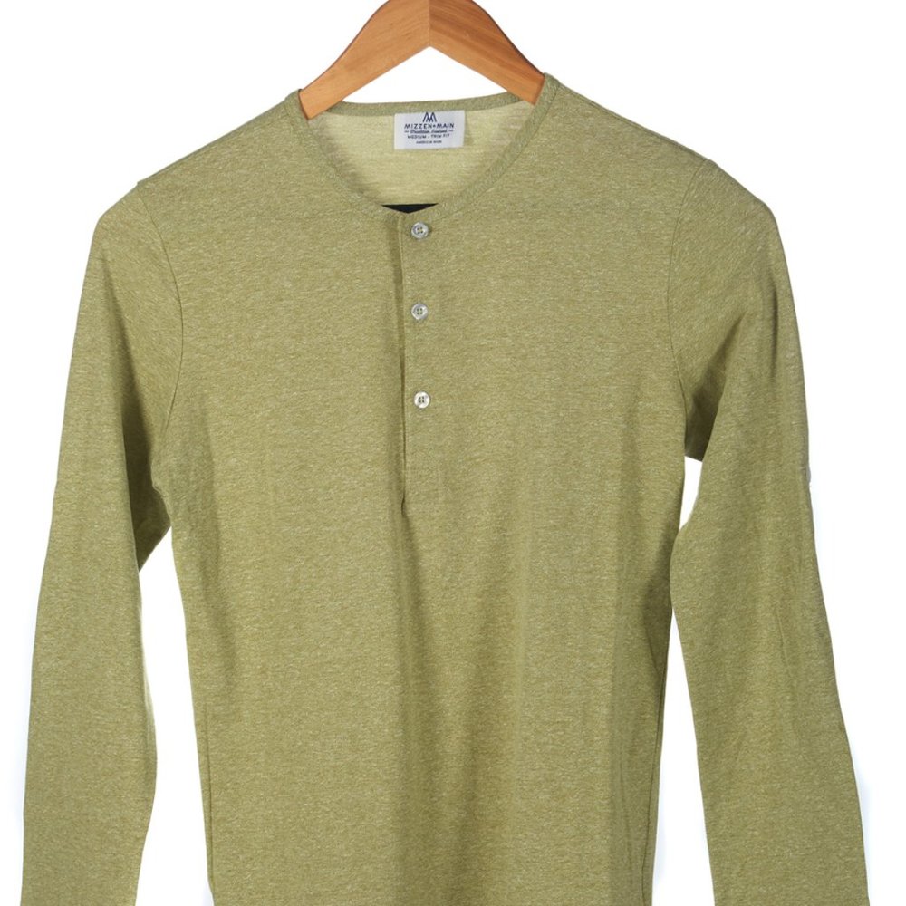 Mizzen+Main Olive Henley Long Sleeve Tees